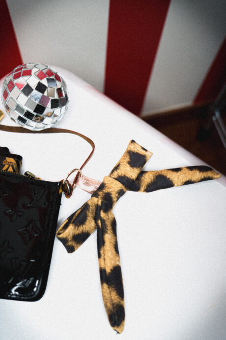 Charms cache-verre - Noeud léopard